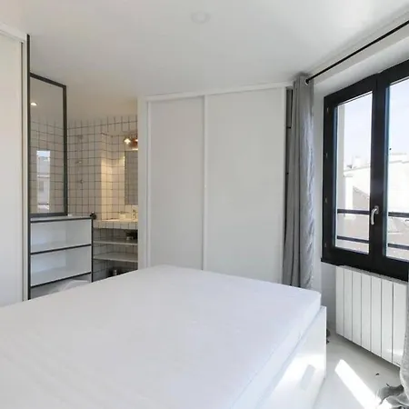 Bel Confortable 2-3 Personnes Apartment *