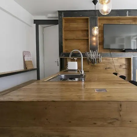 Bel Confortable 2-3 Personnes Apartment *